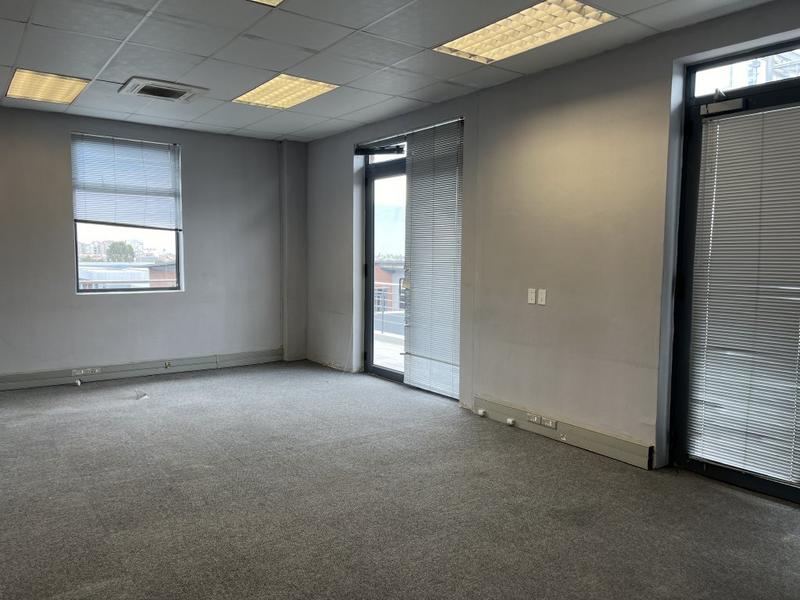 To Let commercial Property for Rent in Milnerton Central Western Cape